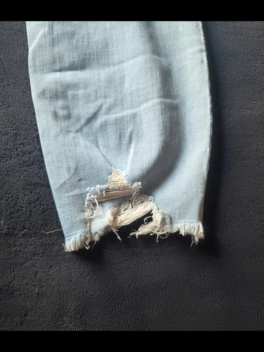 Judy Blue Light Blue Distressed Women’s Jeans - Picture 6 of 12